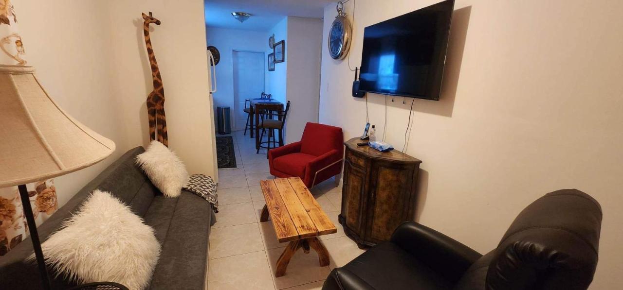 Leo Guest House Hollywood Kültér fotó